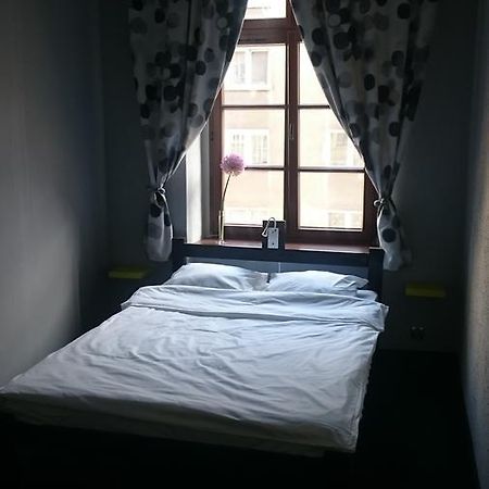 Incepcja 33 Hostel Wroclaw Bagian luar foto