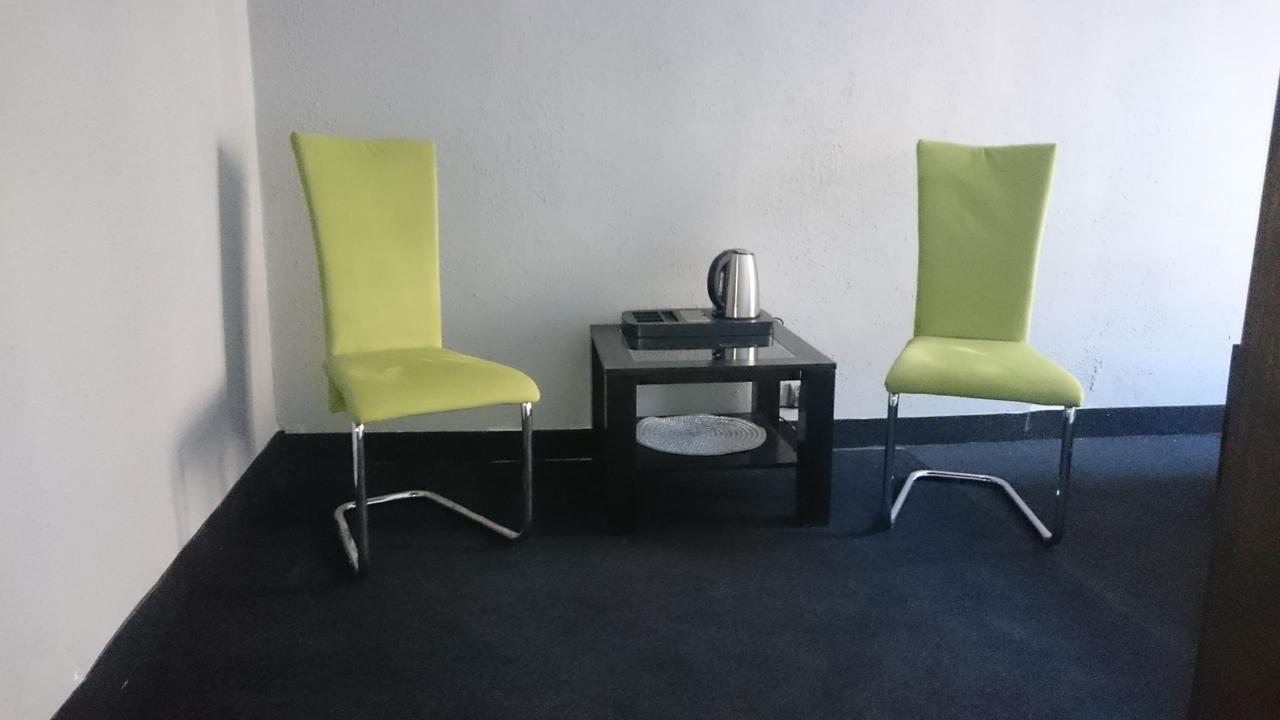 Incepcja 33 Hostel Wroclaw Bagian luar foto