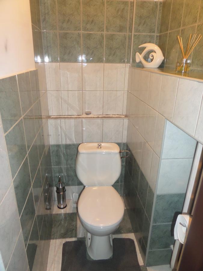 Incepcja 33 Hostel Wroclaw Bagian luar foto
